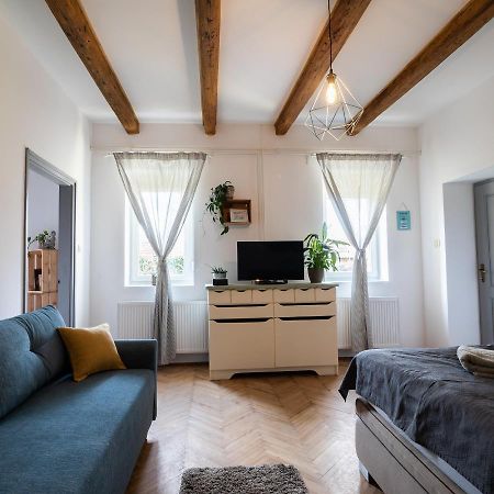 Ferienwohnung Milio Apartman Badacsony Badacsonytördemic Exterior foto