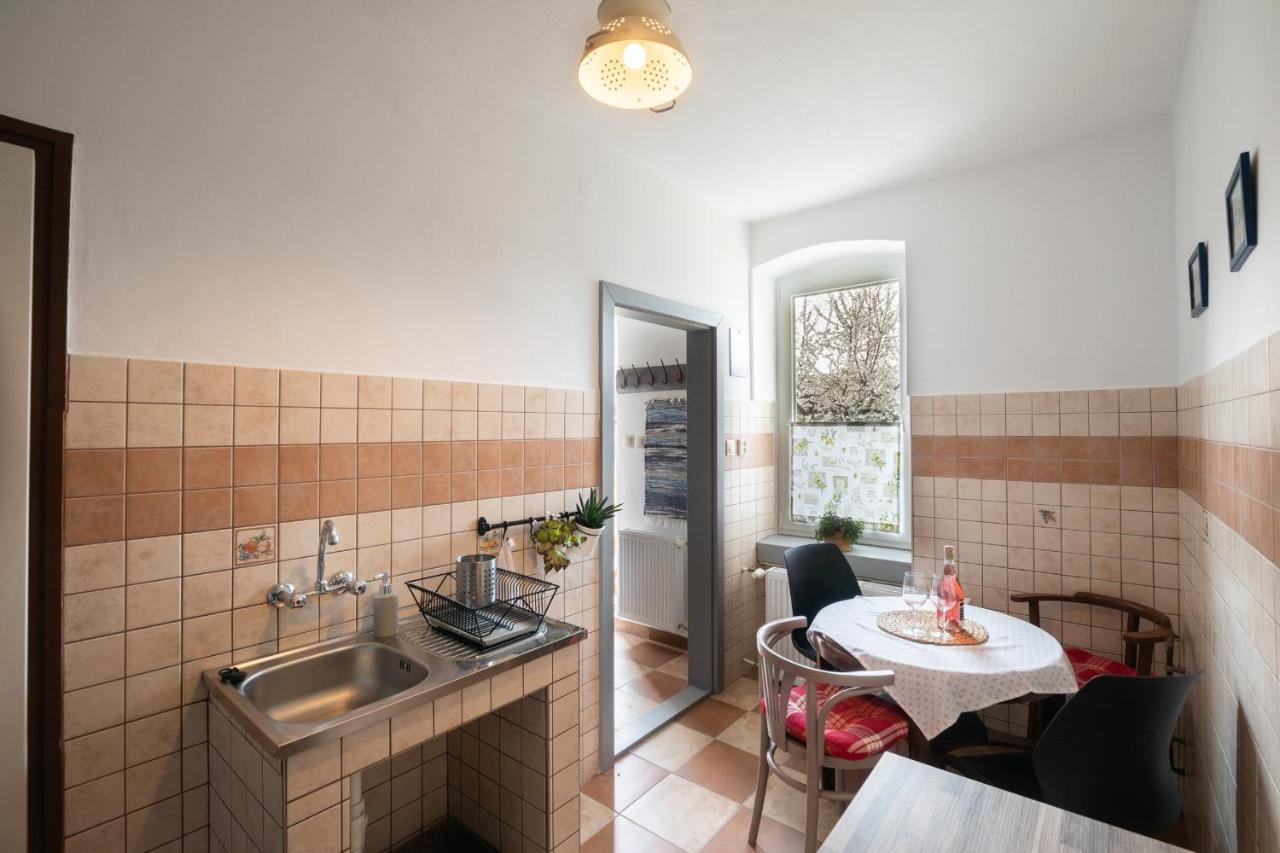 Ferienwohnung Milio Apartman Badacsony Badacsonytördemic Exterior foto
