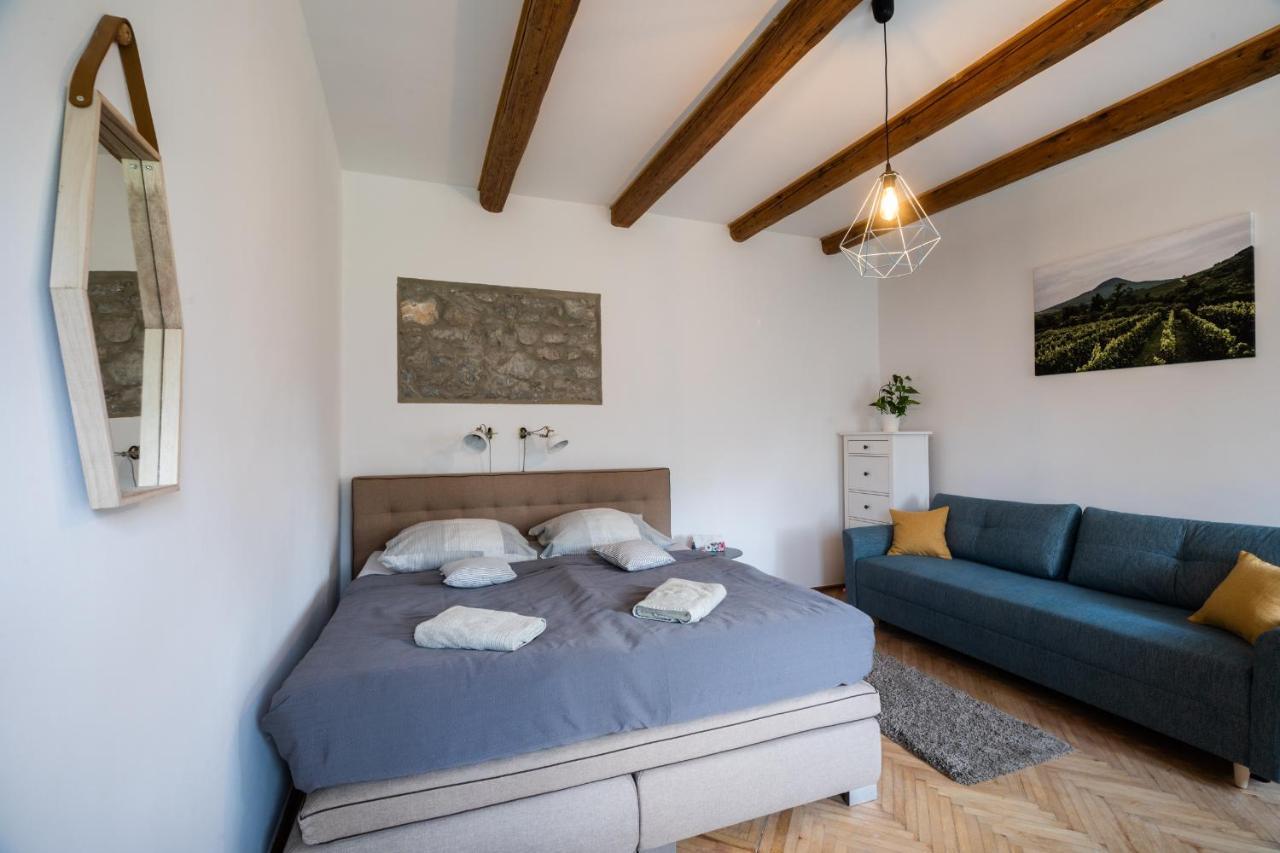 Ferienwohnung Milio Apartman Badacsony Badacsonytördemic Exterior foto