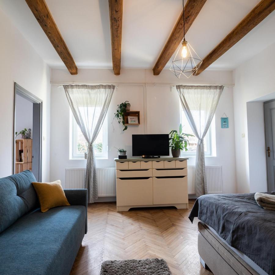 Ferienwohnung Milio Apartman Badacsony Badacsonytördemic Exterior foto
